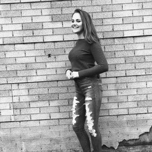 Meet your Posher, Haley